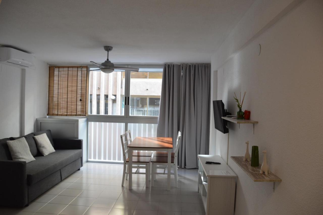 Marconi Anis Primera Linea Benidorm Luaran gambar